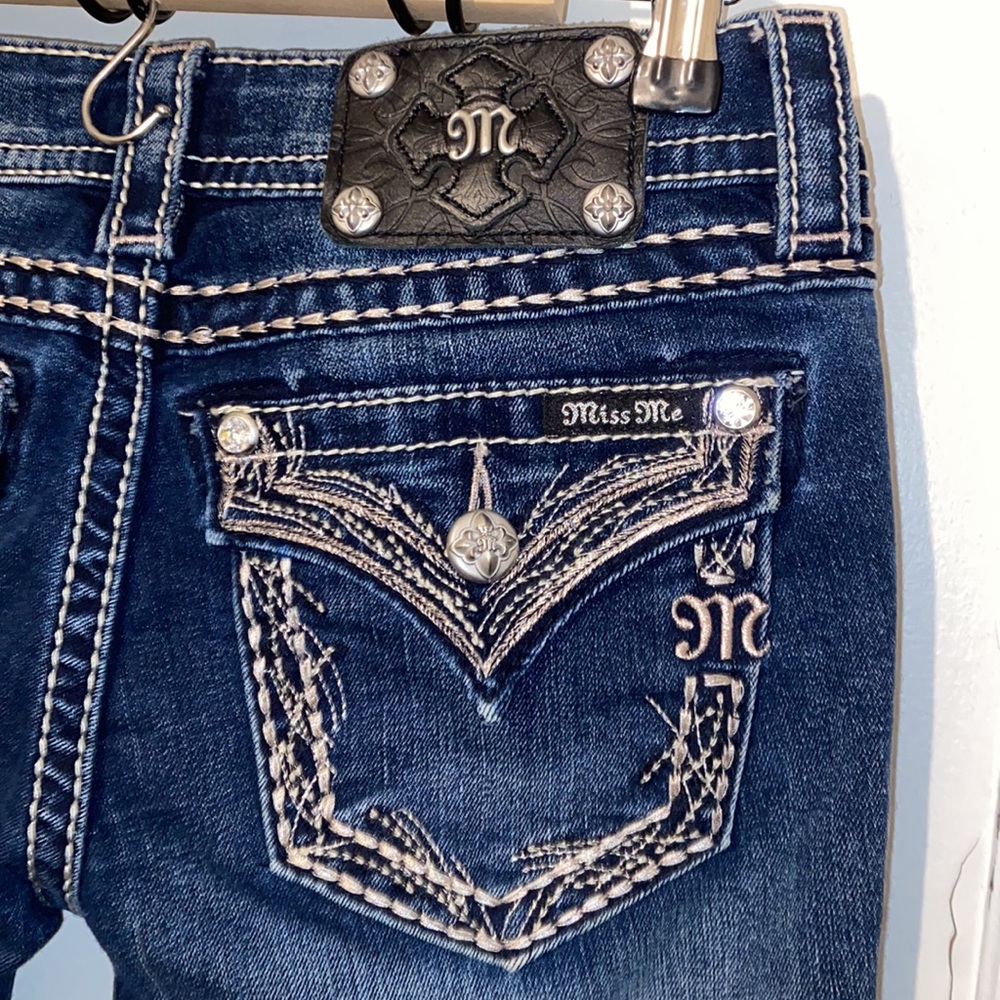 Miss Me Signature Rise Boot bootcut dark denim jeans with embellished bling - Picture 6 of 8